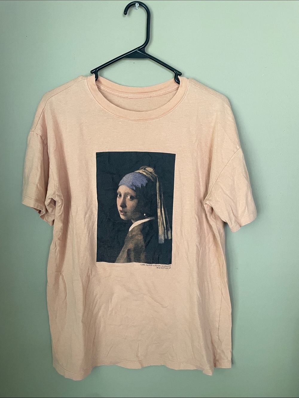 Girl with the Pearl Earring T
